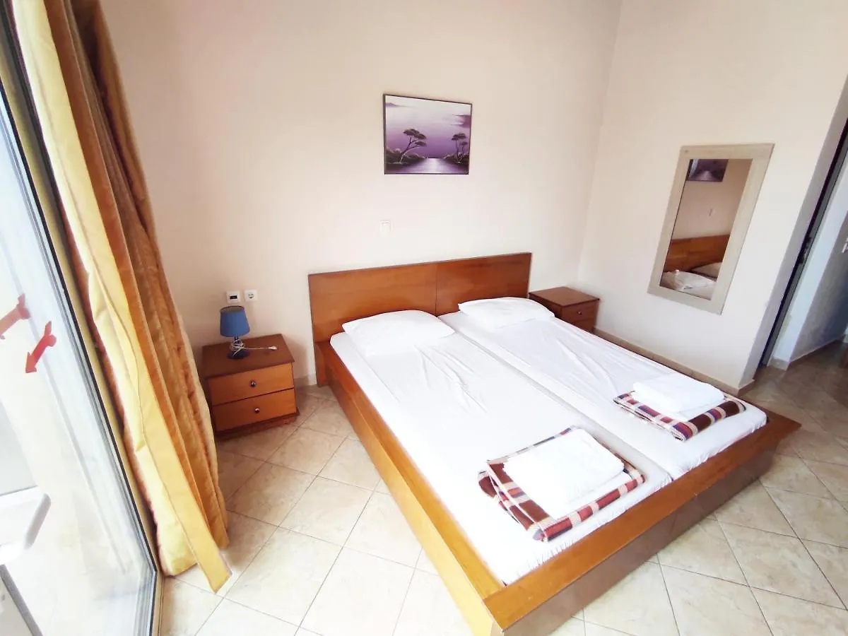 Apartments Himara Premium 0*, Himarë